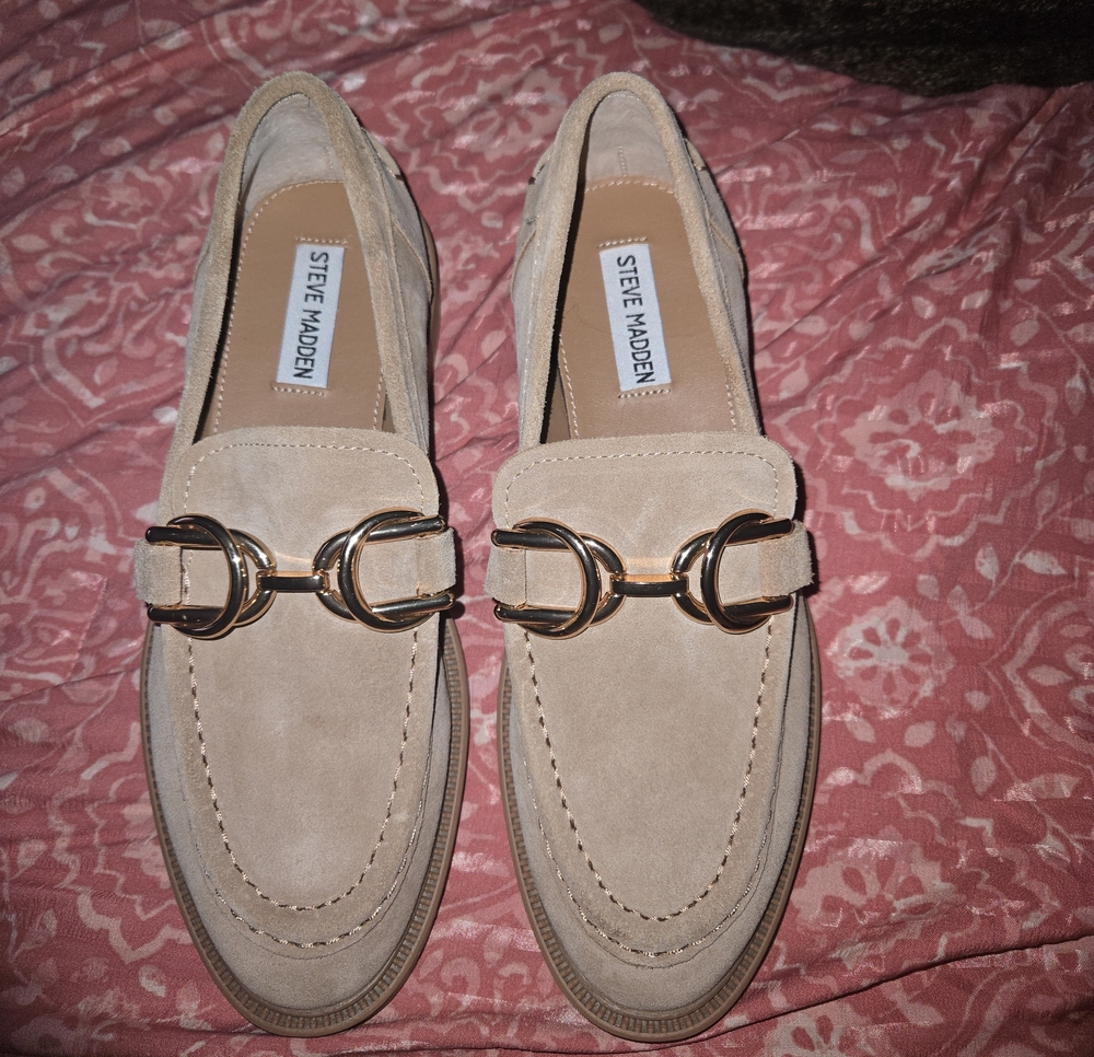 Steve Madden Size 8.5M Tan Suede Leather Loafers